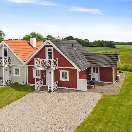 Sakari - 375m From The Sea By Interhome